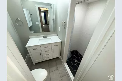 208 N Garden Park W, Orem, UT 84057 - Photo 20