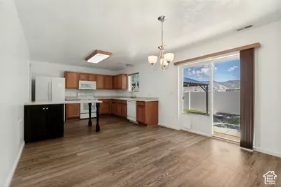 972 N 210 W, Tooele, UT 84074 - Photo 8