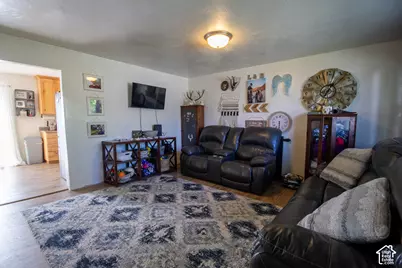 1971 E 3050 S, Vernal, UT 84078 - Photo 8