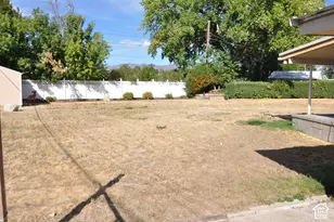 441 E Mary Rose Dr S, Murray, UT 84107 - Photo 10