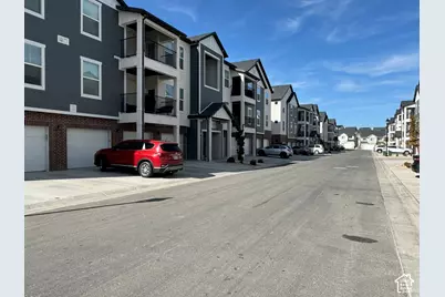 841 N Coulsen Dr #G102, Saratoga Springs, UT 84045 - Photo 1