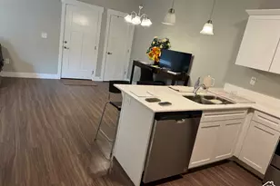 841 N Coulsen Dr, Saratoga Springs, UT 84045 - Photo 6