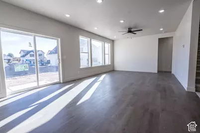 196 E 625 S, Hyde Park, UT 84318 - Photo 4