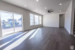 196 E 625 S, Hyde Park, UT 84318 - Photo 4