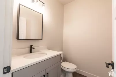 196 E 625 S, Hyde Park, UT 84318 - Photo 6