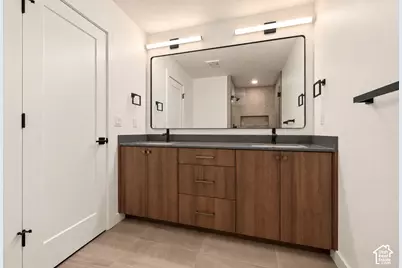 1225 S Glendale Dr, Salt Lake City, UT 84104 - Photo 10