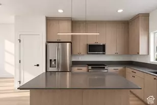1225 S Glendale Dr, Salt Lake City, UT 84104 - Photo 14