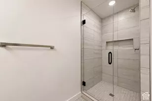 1225 S Glendale Dr, Salt Lake City, UT 84104 - Photo 4