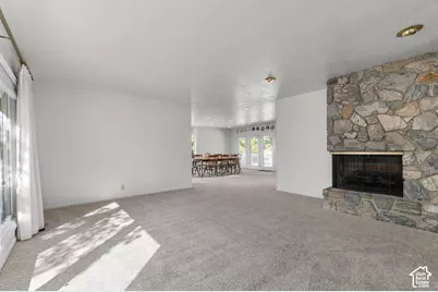 399 Oak Ln, Farmington, UT 84025 - Photo 6