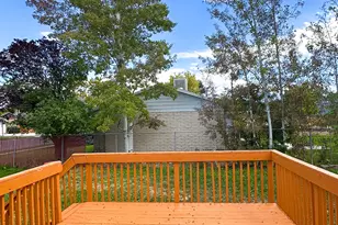 5333 Peachwood Cir, Taylorsville, UT 84118 - Photo 36