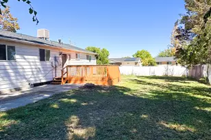 5333 Peachwood Cir, Taylorsville, UT 84118 - Photo 38