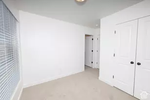 72 E Hamblin Ln, Clearfield, UT 84015 - Photo 14