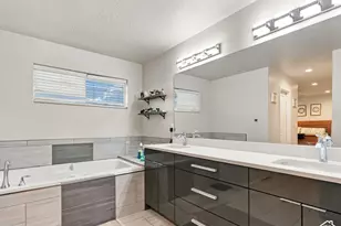 3296 S 2400 W, West Haven, UT 84401 - Photo 16
