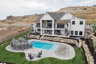 1339 W Caribou Ct, Pleasant View, UT 84414 - Photo 4