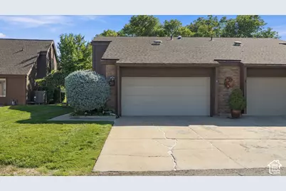 59 White Barn Dr, Pleasant View, UT 84414 - Photo 4
