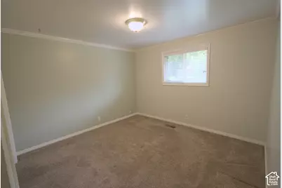 1254 N Main St, Centerville, UT 84014 - Photo 16