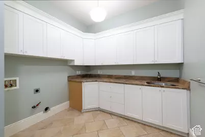 2807 E Saint Marys Way S, Salt Lake City, UT 84108 - Photo 40