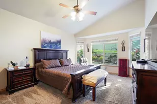 248 E Gold Leaf Circle, Draper, UT 84020 - Photo 8