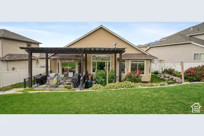 248 E Gold Leaf Cir, Draper, UT 84020 - Photo 26