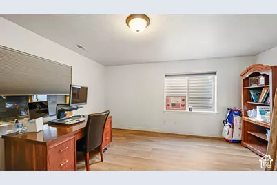 248 E Gold Leaf Cir, Draper, UT 84020 - Photo 22