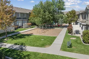 247 E Sunshine Dr, Saratoga Springs, UT 84045 - Photo 38