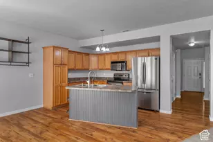 247 E Sunshine Dr, Saratoga Springs, UT 84045 - Photo 10