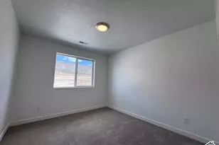 2633 N Scarlet Rd, Eagle Mountain, UT 84005 - Photo 28