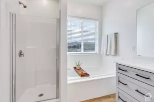 4822 N Canaan Peak Dr, Eagle Mountain, UT 84005 - Photo 28