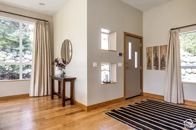 5632 E Pioneer Fork Rd, Salt Lake City, UT 84108 - Photo 12