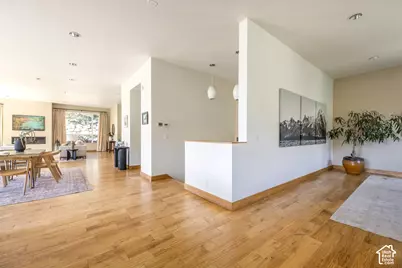 5632 E Pioneer Fork Rd, Salt Lake City, UT 84108 - Photo 20