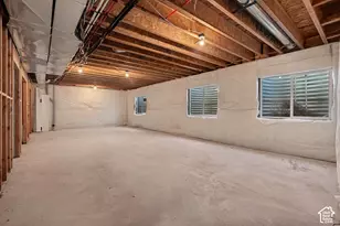 2907 E Dreyden Ln, Eagle Mountain, UT 84005 - Photo 36