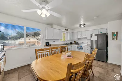 52 W 220 S, Orem, UT 84058 - Photo 16
