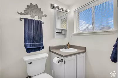 52 W 220 S, Orem, UT 84058 - Photo 26