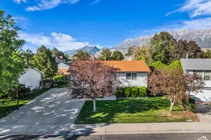 52 W 220 S, Orem, UT 84058 - Photo 2