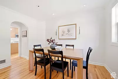 189 N R St E, Salt Lake City, UT 84103 - Photo 10