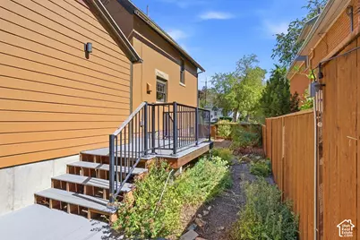 189 N R St E, Salt Lake City, UT 84103 - Photo 46