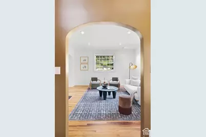 189 N R St E, Salt Lake City, UT 84103 - Photo 14