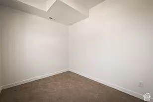 3783 S Grape Ivy Ct E, Millcreek, UT 84106 - Photo 2