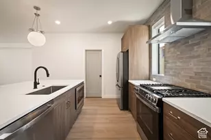 3783 S Grape Ivy Ct E, Millcreek, UT 84106 - Photo 6