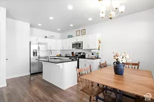 1453 E Primrose Ln, Layton, UT 84040 - Photo 8