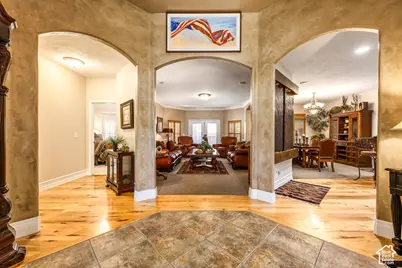 11469 S Tara Woods Ln, South Jordan, UT 84095 - Photo 6