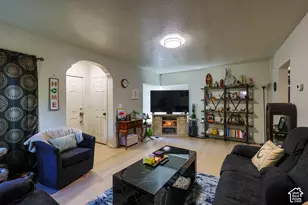 1187 29th St, Ogden, UT 84403 - Photo 2