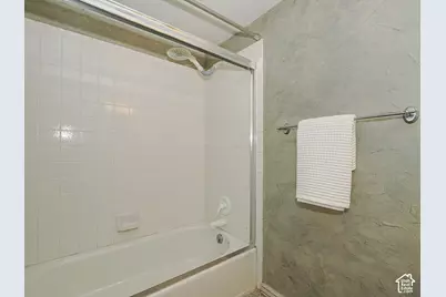 7637 S Quail Springs Cir E, Midvale, UT 84047 - Photo 24