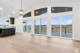 2513 S Country Club Dr, Garden City, UT 84028 - Photo 10