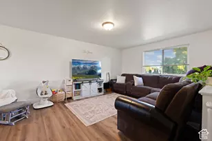 986 W 750 N, Orem, UT 84057 - Photo 4