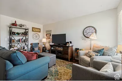 5659 S 1250 E, Murray, UT 84121 - Photo 12