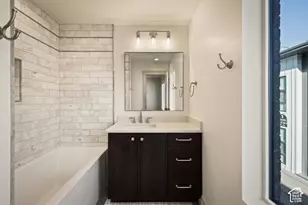 443 W 400 N, Salt Lake City, UT 84103 - Photo 22
