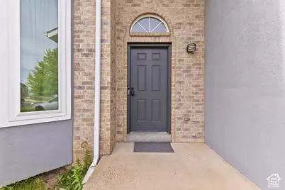 2337 W 2200 S, Syracuse, UT 84075 - Photo 4