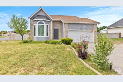 2337 W 2200 S, Syracuse, UT 84075 - Photo 1