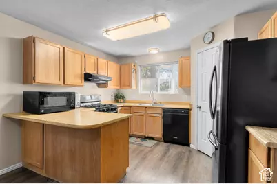 3925 W Dunkeld St S, South Jordan, UT 84095 - Photo 10